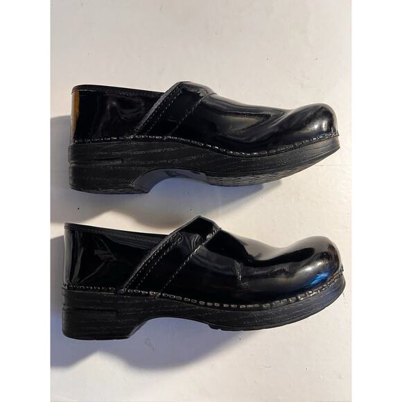 DANSKO PROFESSIONAL CLOGS PATENT LEATHER BLACK SZ 42 / US 11.5 12 M - Picture 3 of 9